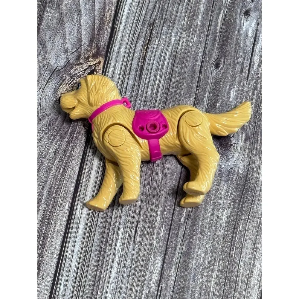 2010 Mattel Barbie's Pet Dog Strollin Pups Taffy Walking Golden Retriever Toy